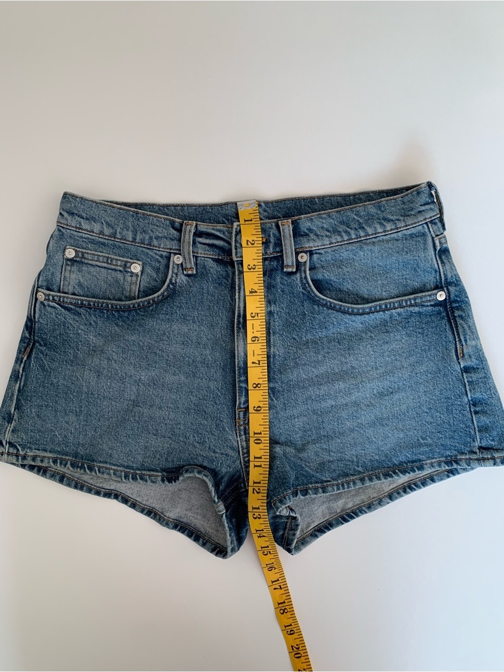 Arket denim short women’s size 29 Classic High-Rise Blue Denim Shorts - Picture 4 of 11